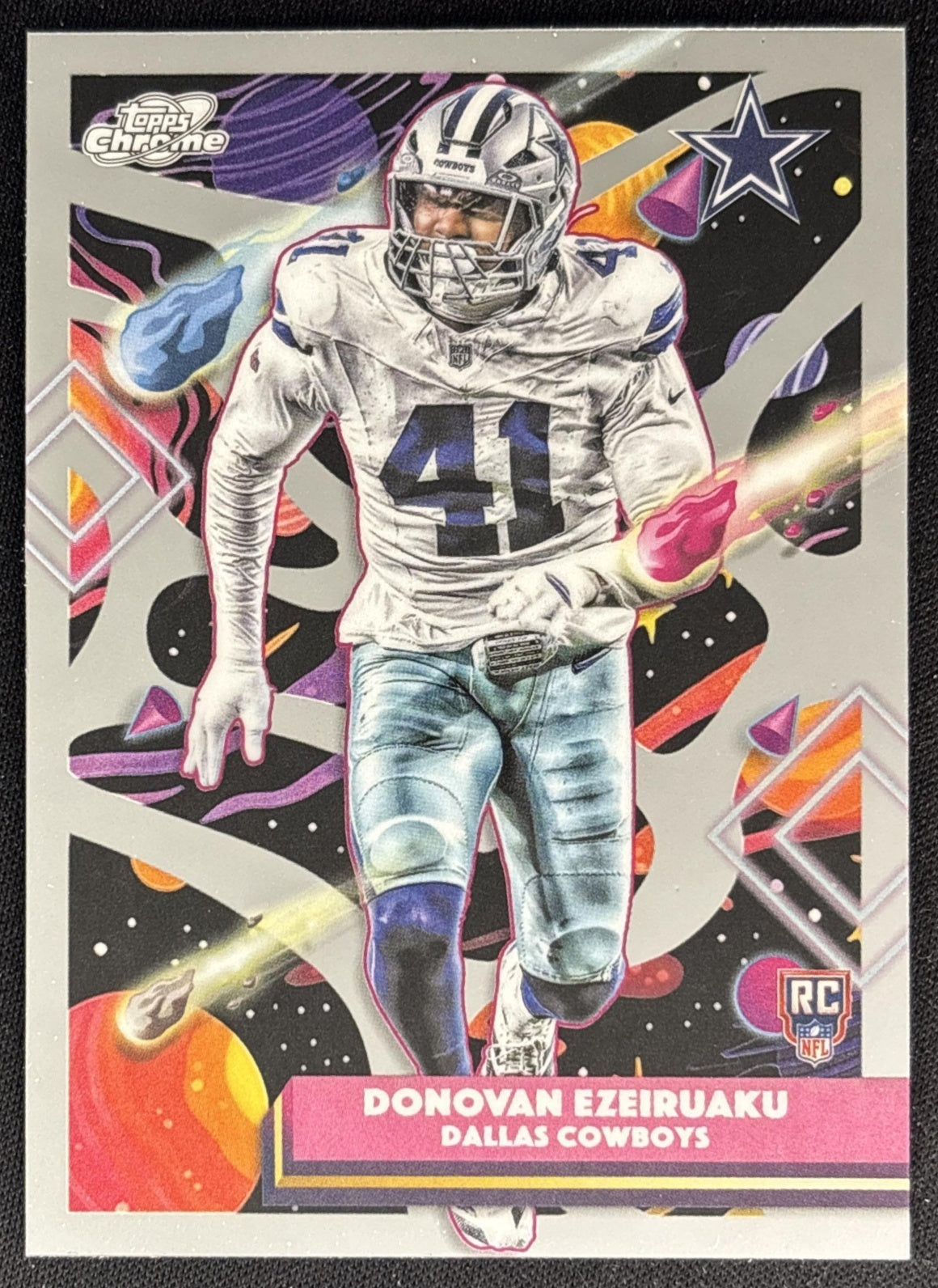 Donovan Ezeiruaku 2025 Topps Cosmic Chrome Cowboys front