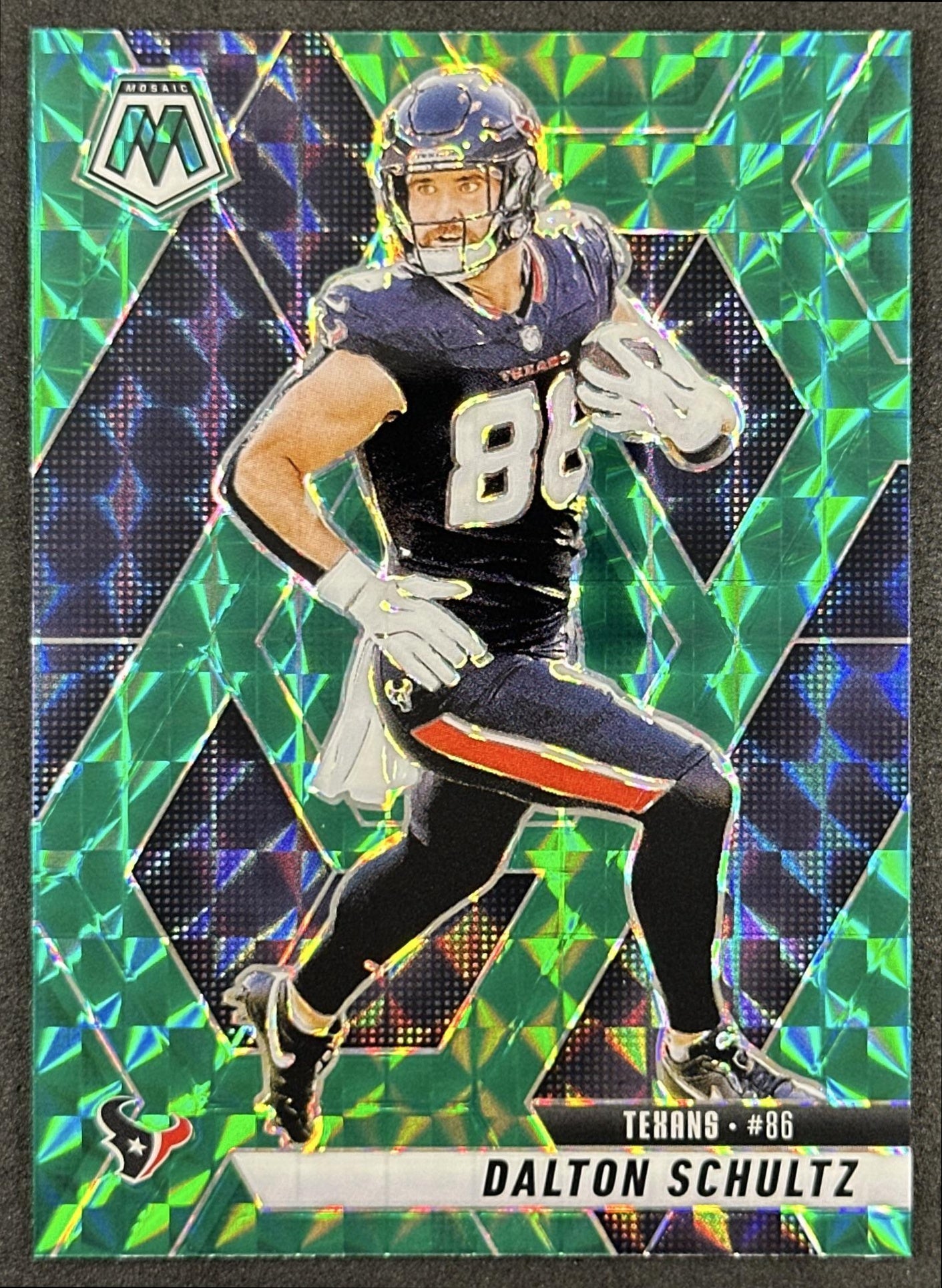 Dalton Schultz 2025 Panini Mosaic Green Prizm Texans