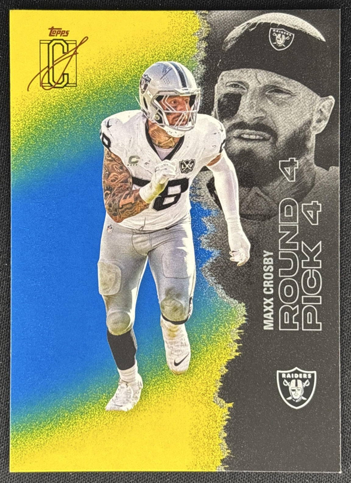Maxx Crosby 2025 Topps Signature Class Veteran Blue & Yellow Foil Raiders front