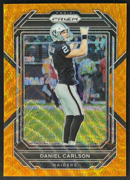 Daniel Carlson 2023 Prizm Orange Wave /60 Raiders - front