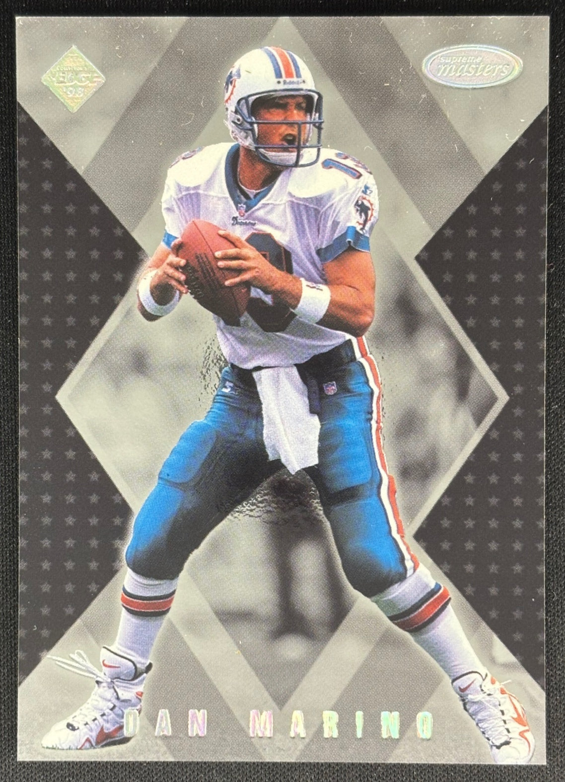 Dan Marino 1998 Collector's Edge Masters 50 Point /5000 Dolphins Sports Trading Cards