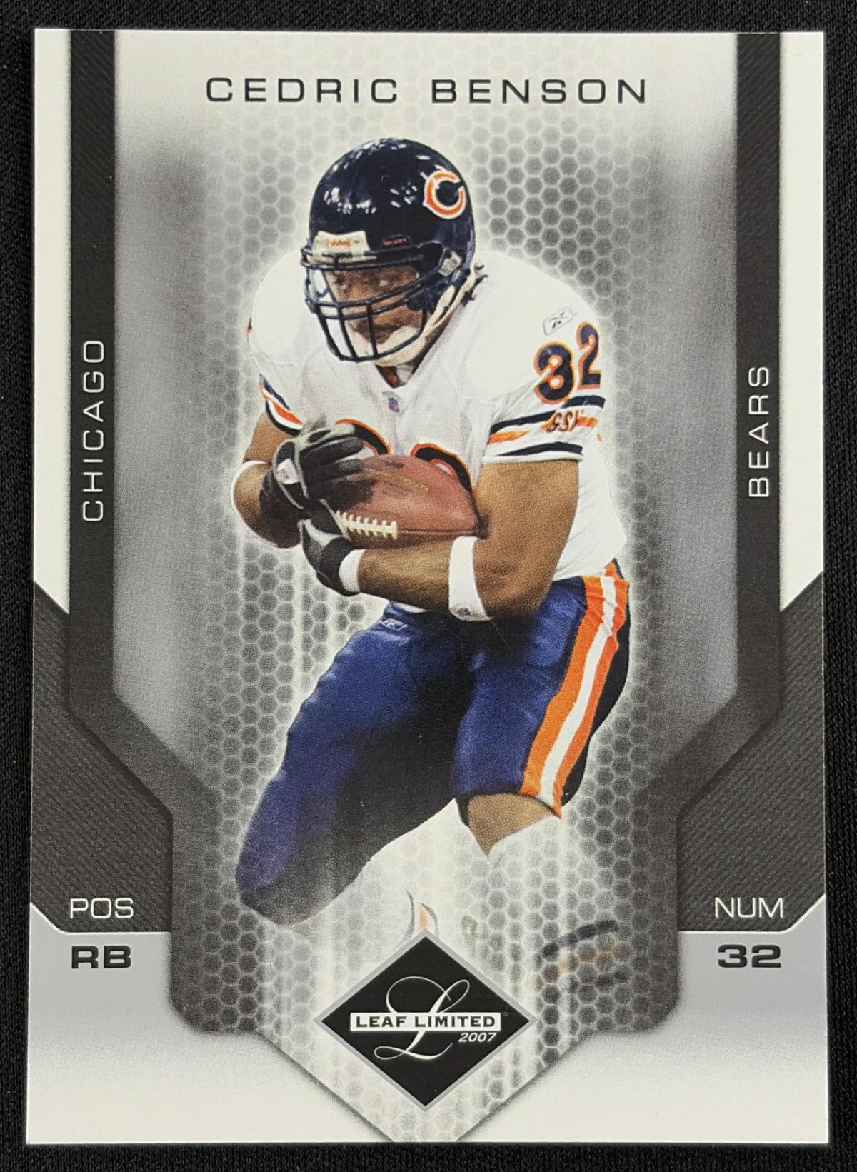 Front of Cedric Benson 2007 Leaf Limited /659 Bears sports trading card