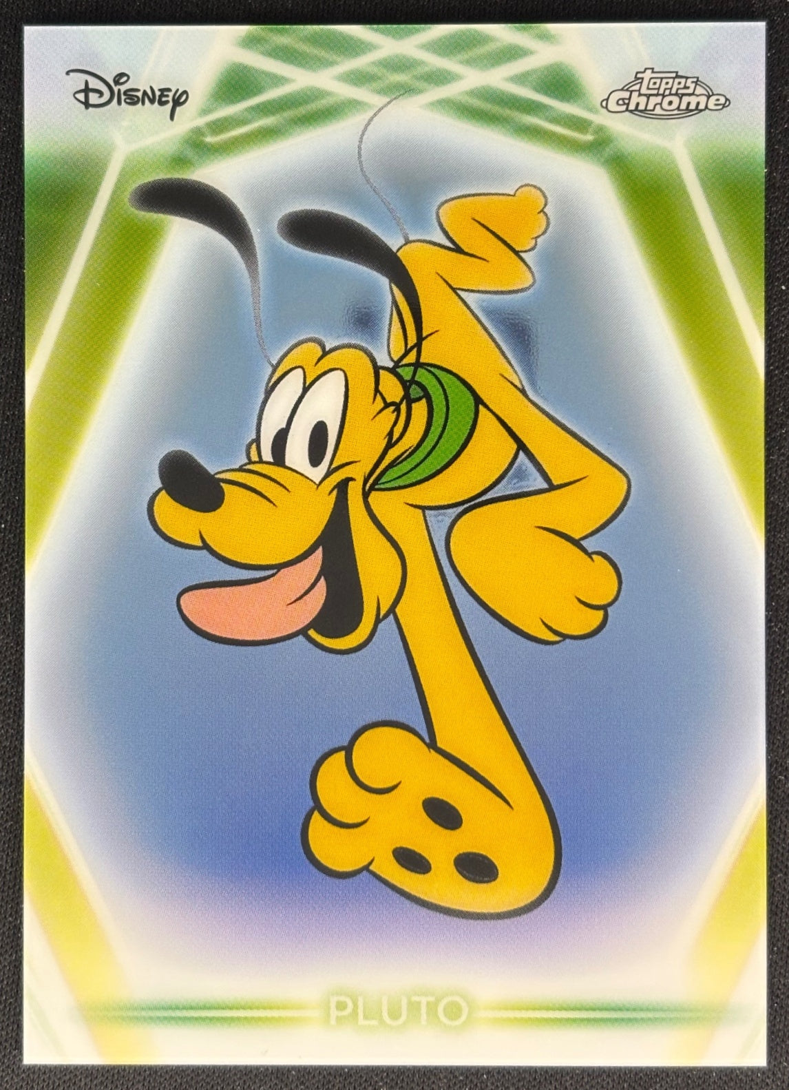 Pluto 2026 Topps Disney Neon Chrome Neon-Etch Mickey & Friends