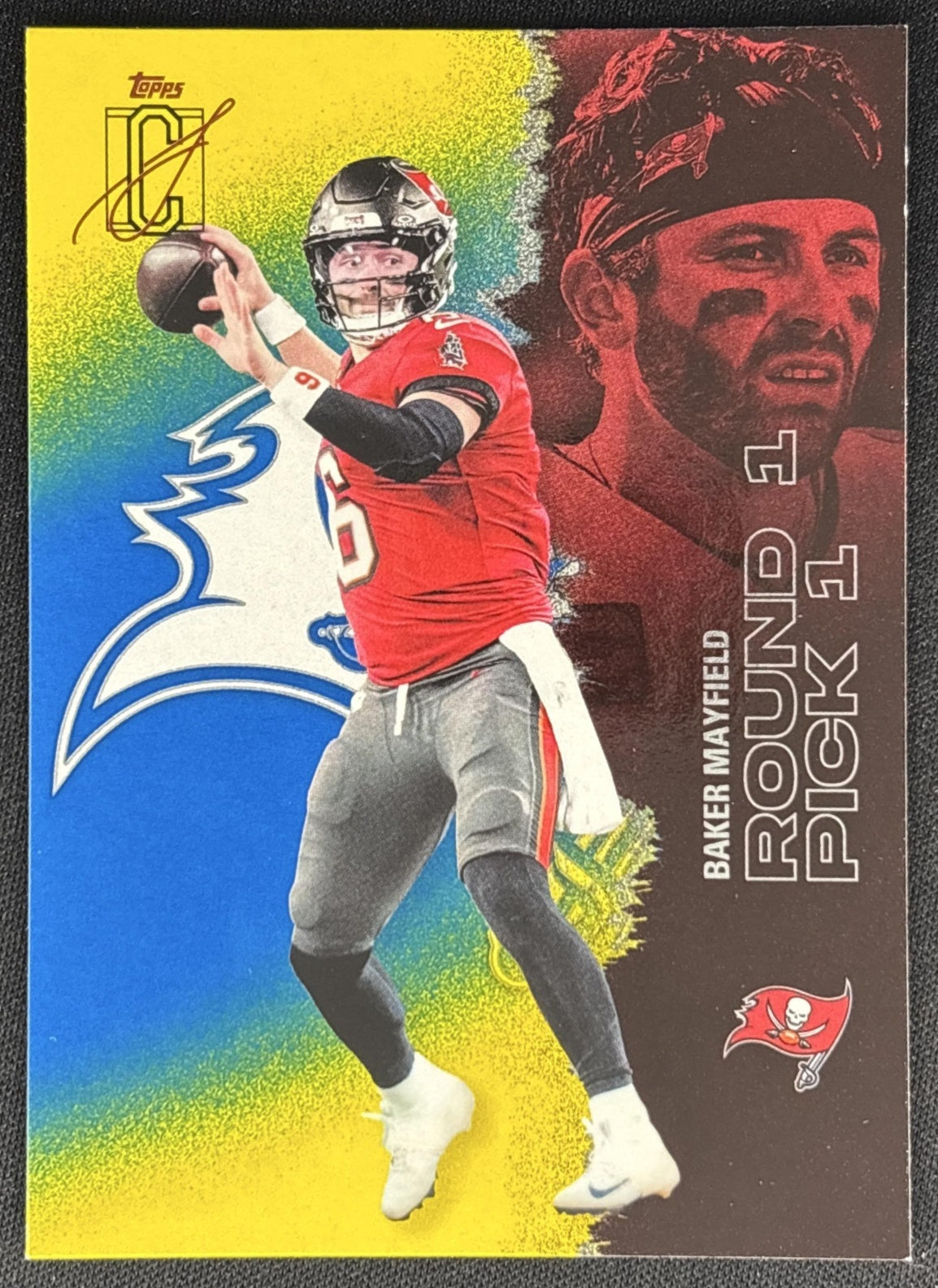 Baker Mayfield 2025 Topps Signature Class Veteran Blue & Yellow Foil Buccaneers front