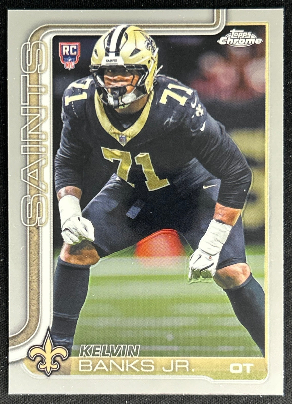 Kelvin Banks Jr. 2025 Topps Chrome Rookie Saints Sports Trading Cards