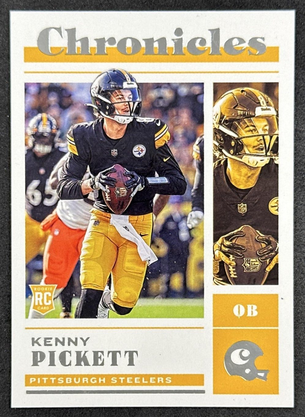 Kenny Pickett 2022 Panini Chronicles Steelers front