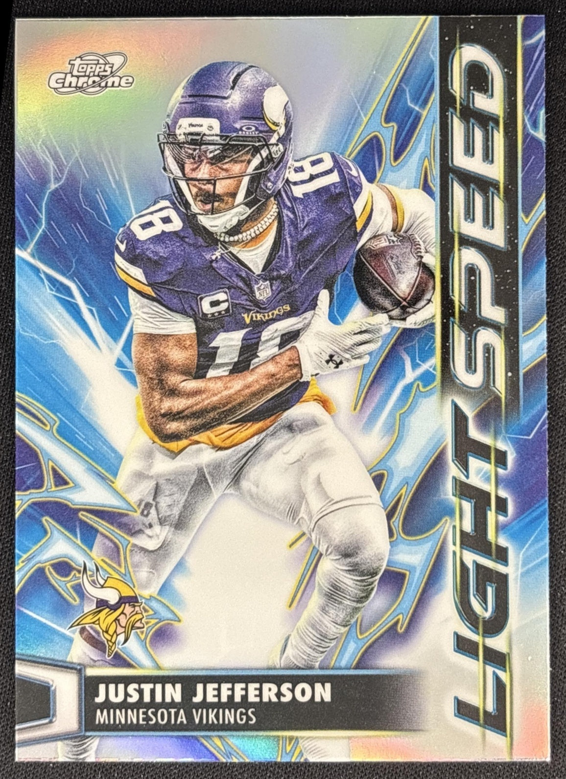 Justin Jefferson 2025 Topps Cosmic Chrome Light Speed Vikings front