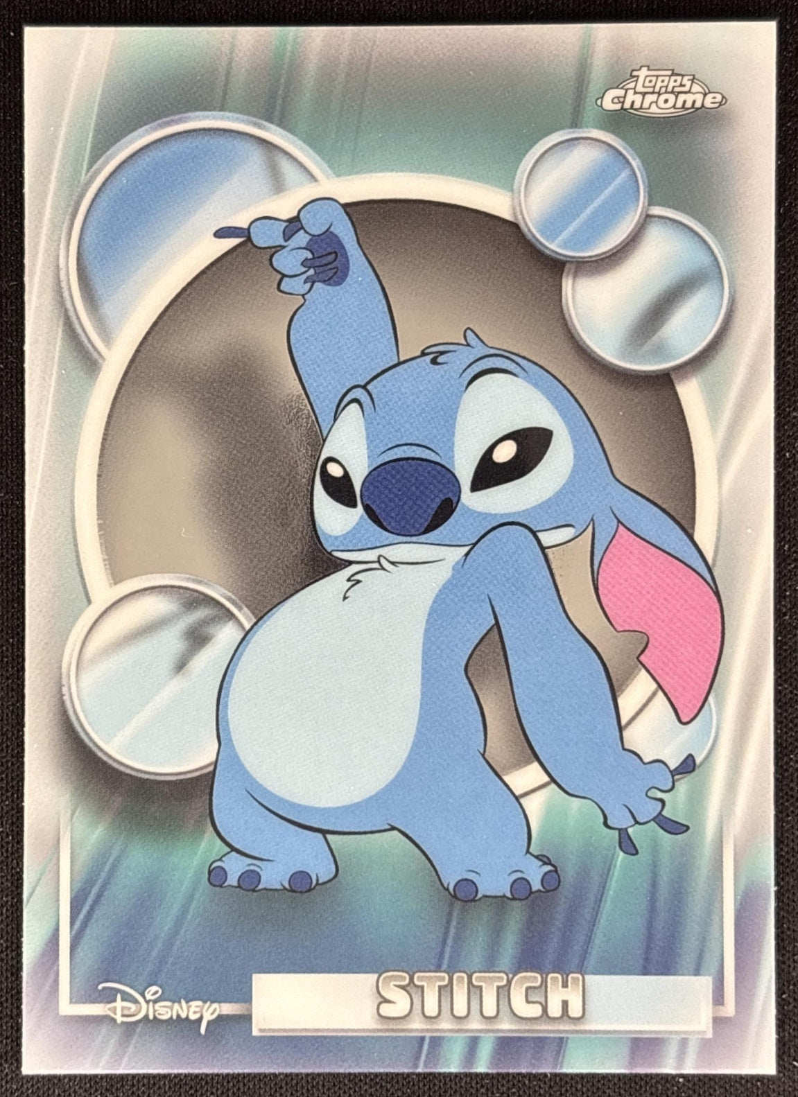 Stitch 2026 Topps Chrome Disney Lilo & front