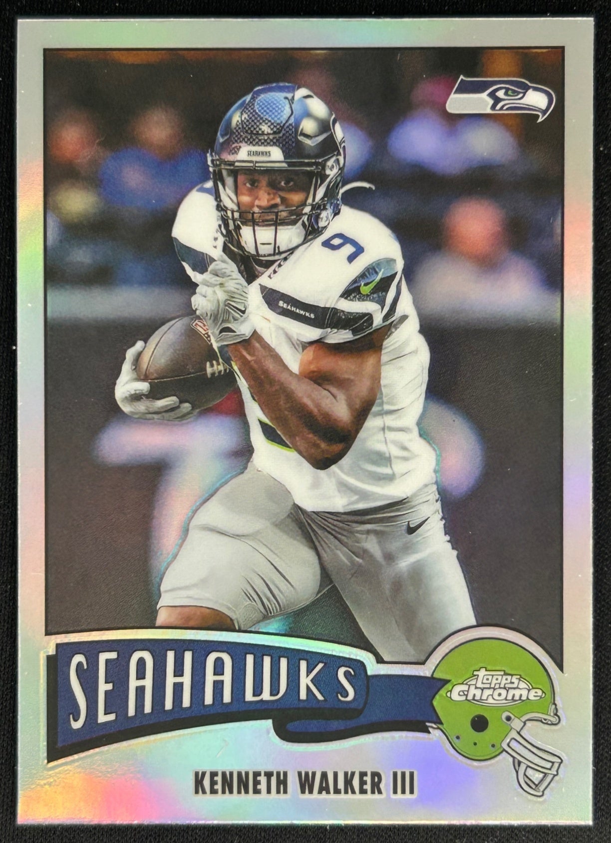 Kenneth Walker III 2025 Topps Chrome 1975 Refractor Seahawks Sports Trading Cards
