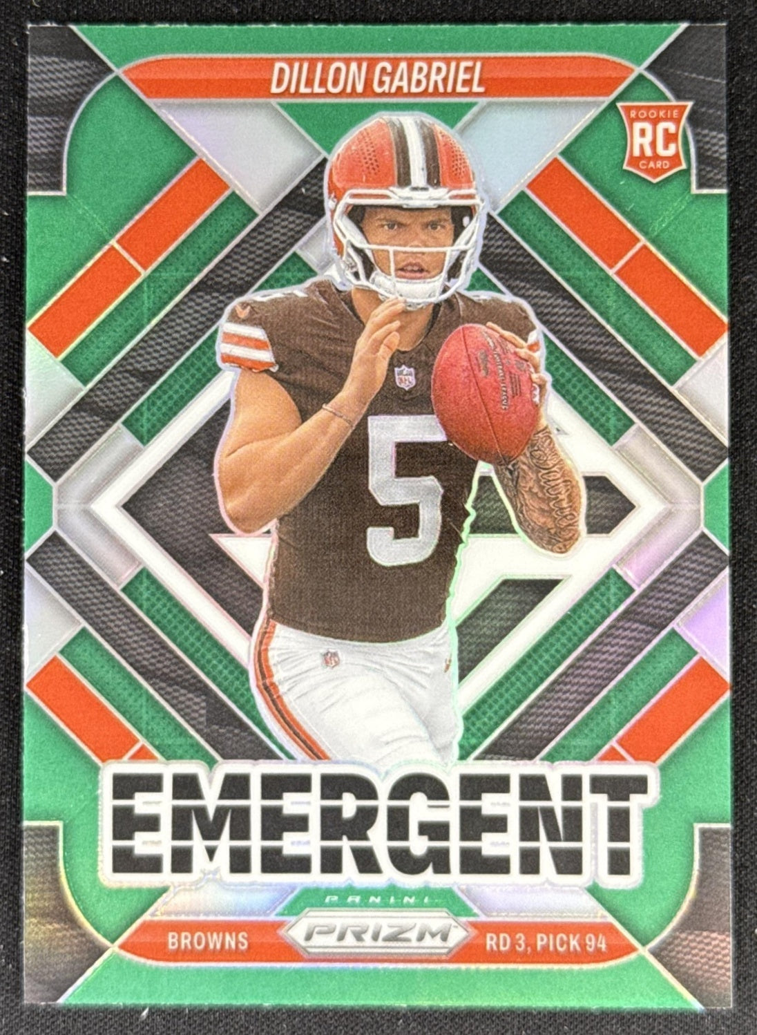 Dillon Gabriel 2025 Panini Prizm Emergent Green Browns Sports Trading Card