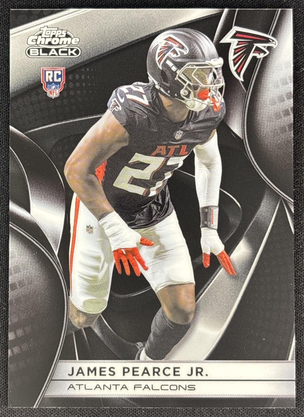 James Pearce Jr. 2025 Topps Chrome Black Falcons front