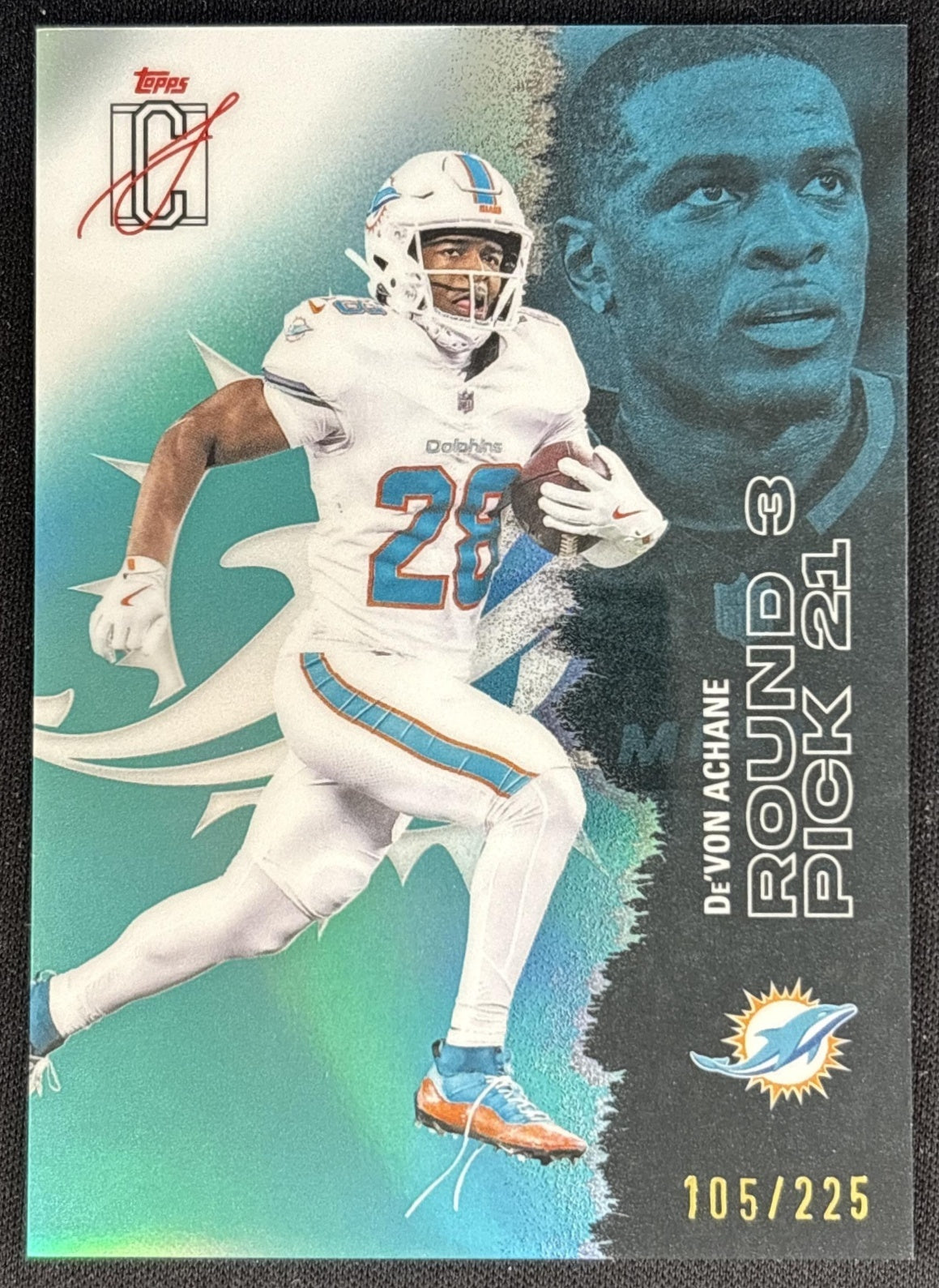 De'Von Achane 2025 Signature Class Chrome Veteran Teal Refractor /225 Dolphins front