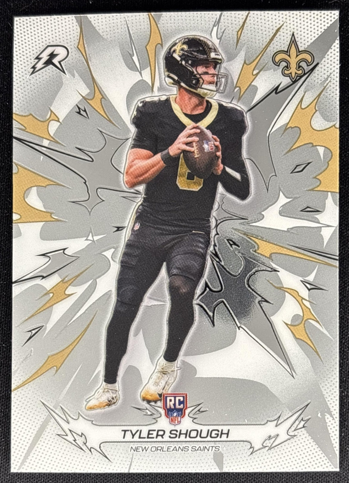 Tyler Shough 2025 Topps Resurgence Saints
