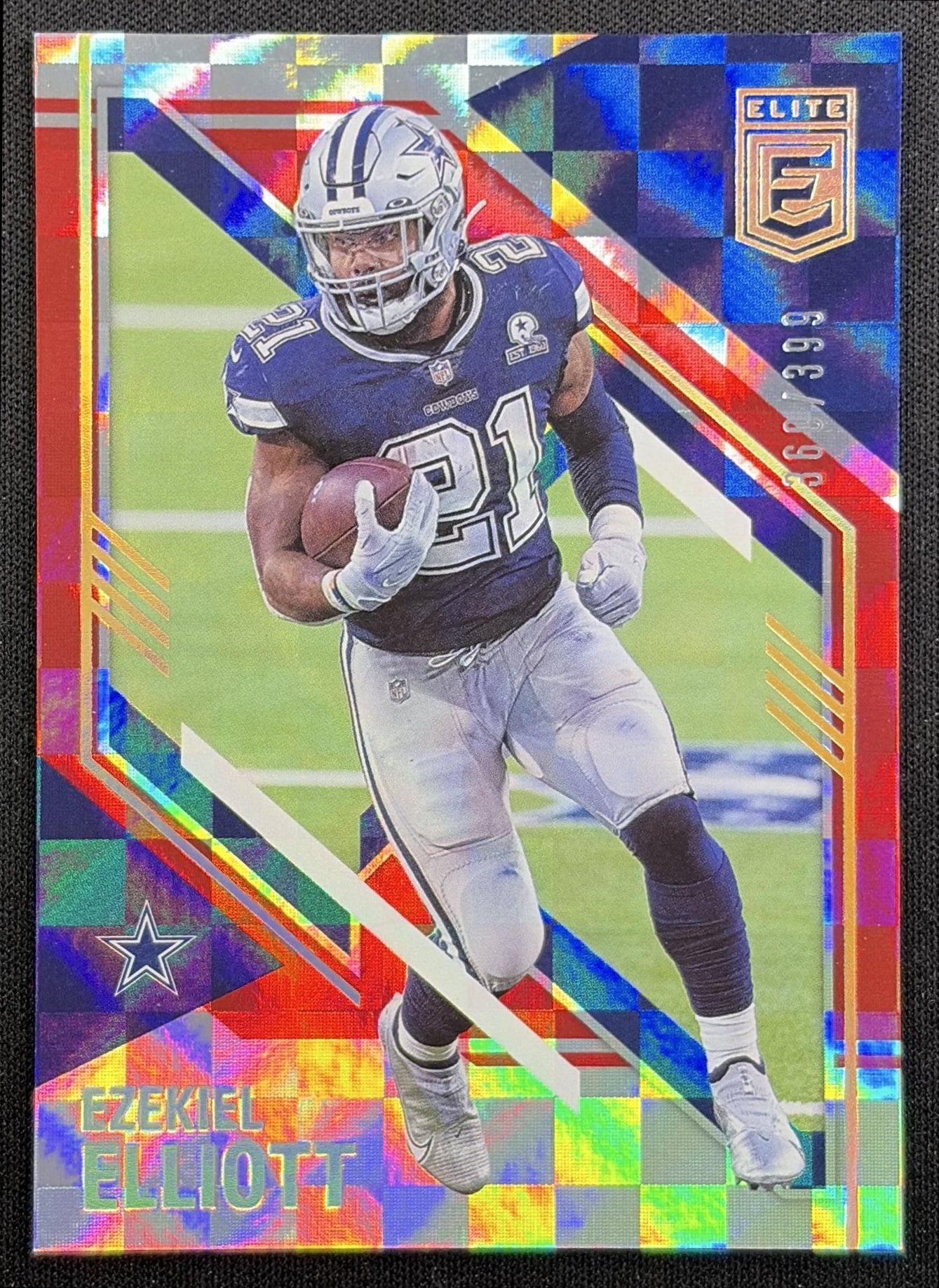 Ezekiel Elliott 2021 Panini Donruss Elite Red /399 Cowboys