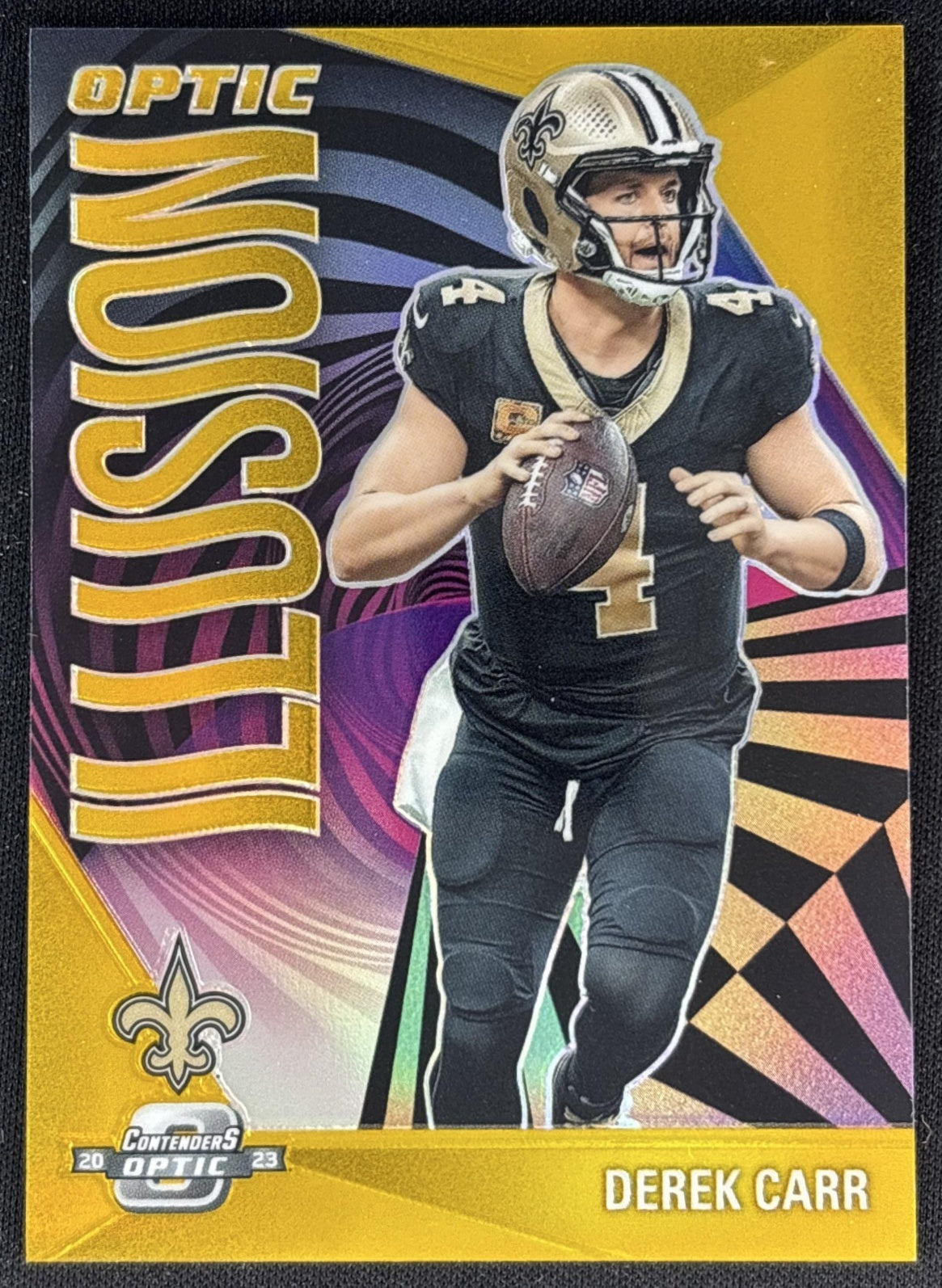 Derek Carr 2023 Panini Contenders Optic Illusion Gold /10 Saints front