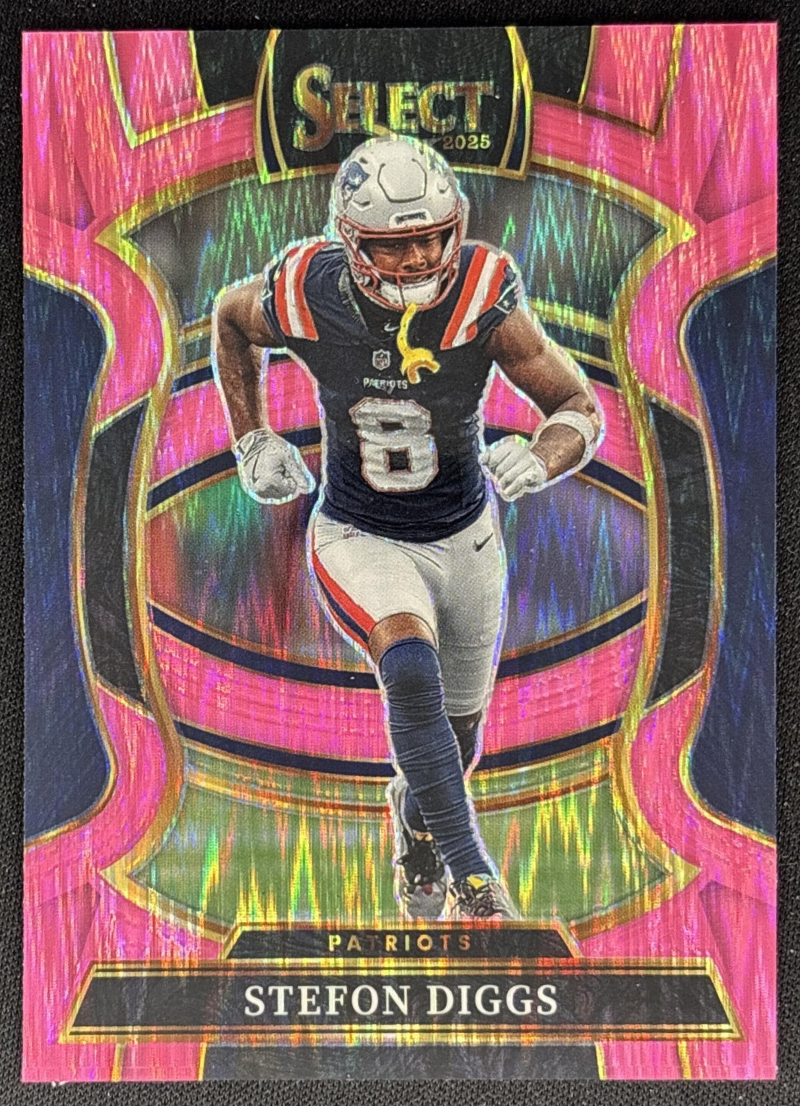 Stefon Diggs 2025 Panini Select Concourse Pink Prizm Shock Patriots front