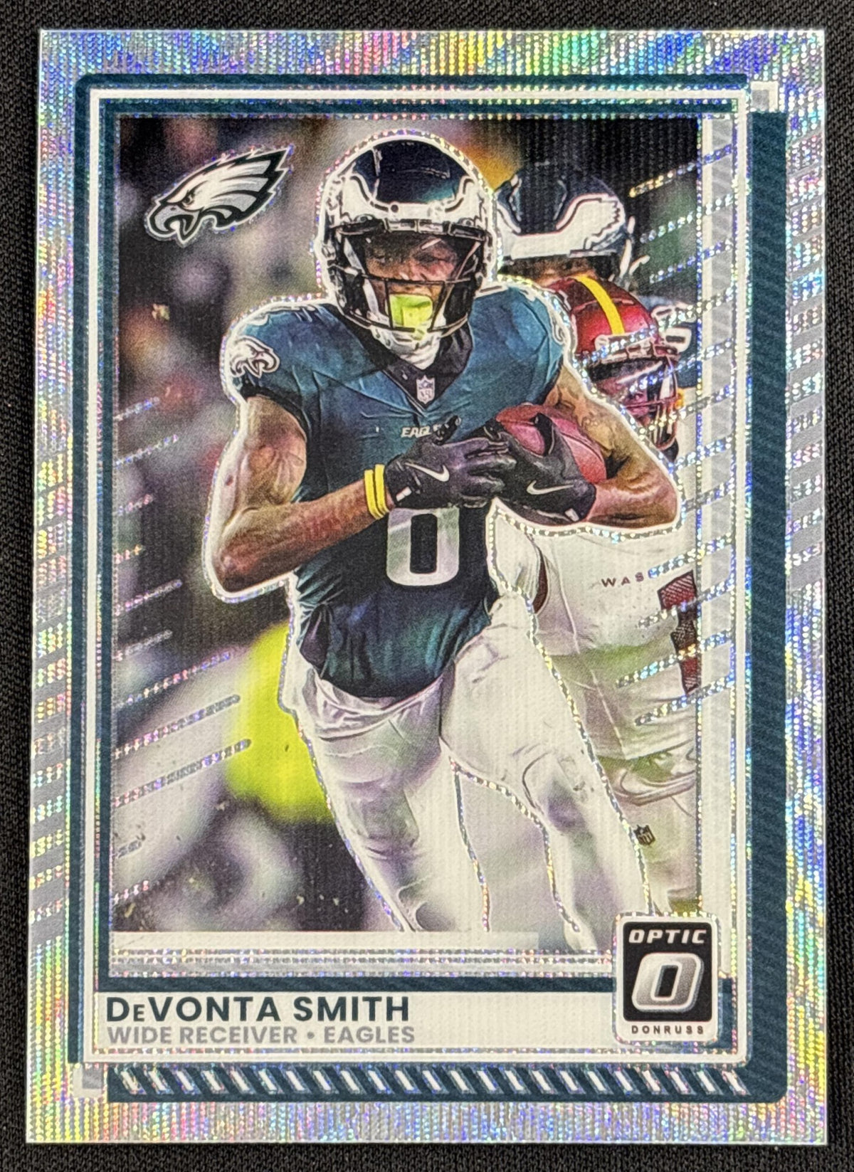 DeVonta Smith 2025 Panini Donruss Optic Wave Prizm /300 Eagles