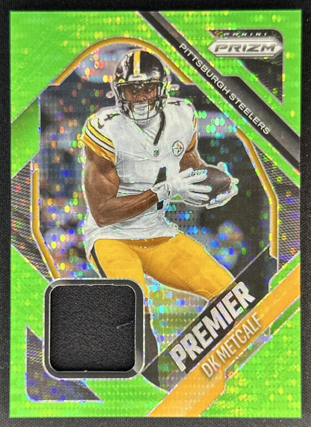 DK Metcalf 2025 Panini Prizm Premier Jerseys Neon Green Pulsar Steelers Default Title Sports Trading Cards