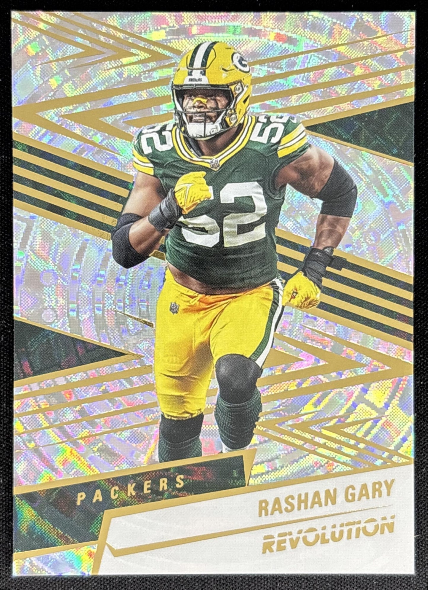 Rashan Gary 2025 Panini Revolution Fractal /99 Packers