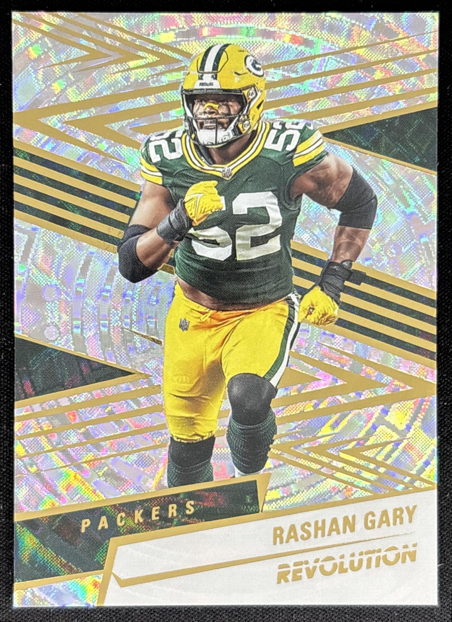 Rashan Gary 2025 Panini Revolution Fractal /99 Packers