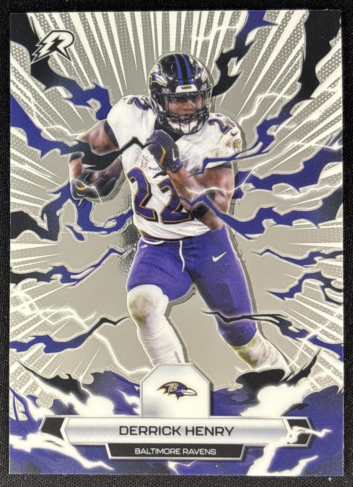 Derrick Henry 2025 Topps Resurgence Ravens Baltimore Ravens front