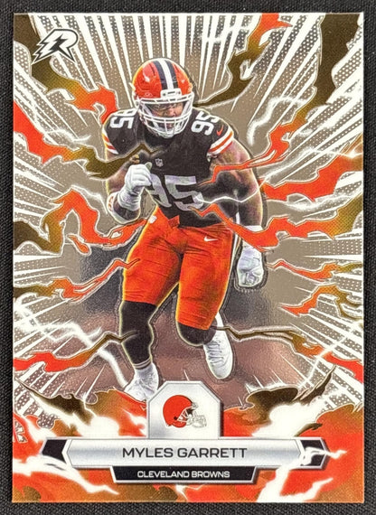 Myles Garrett 2025 Topps Resurgence Browns