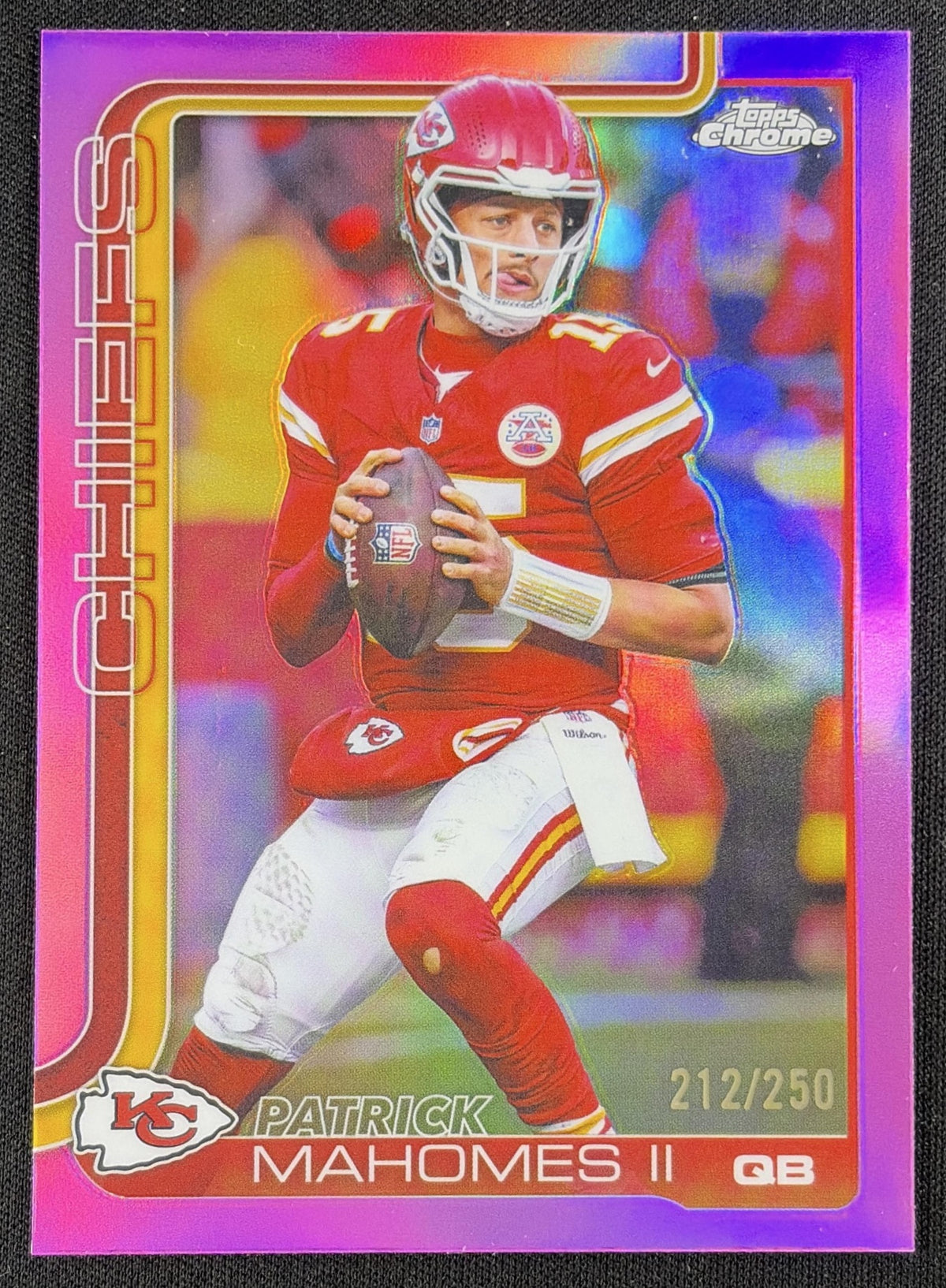 Patrick Mahomes II 2025 Topps Chrome Pink Refractor /250 Chiefs Kansas City Chiefs