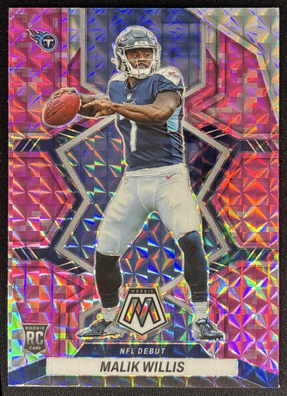 Malik Willis 2022 Panini Mosaic Camo Pink Titans Sports Trading Cards