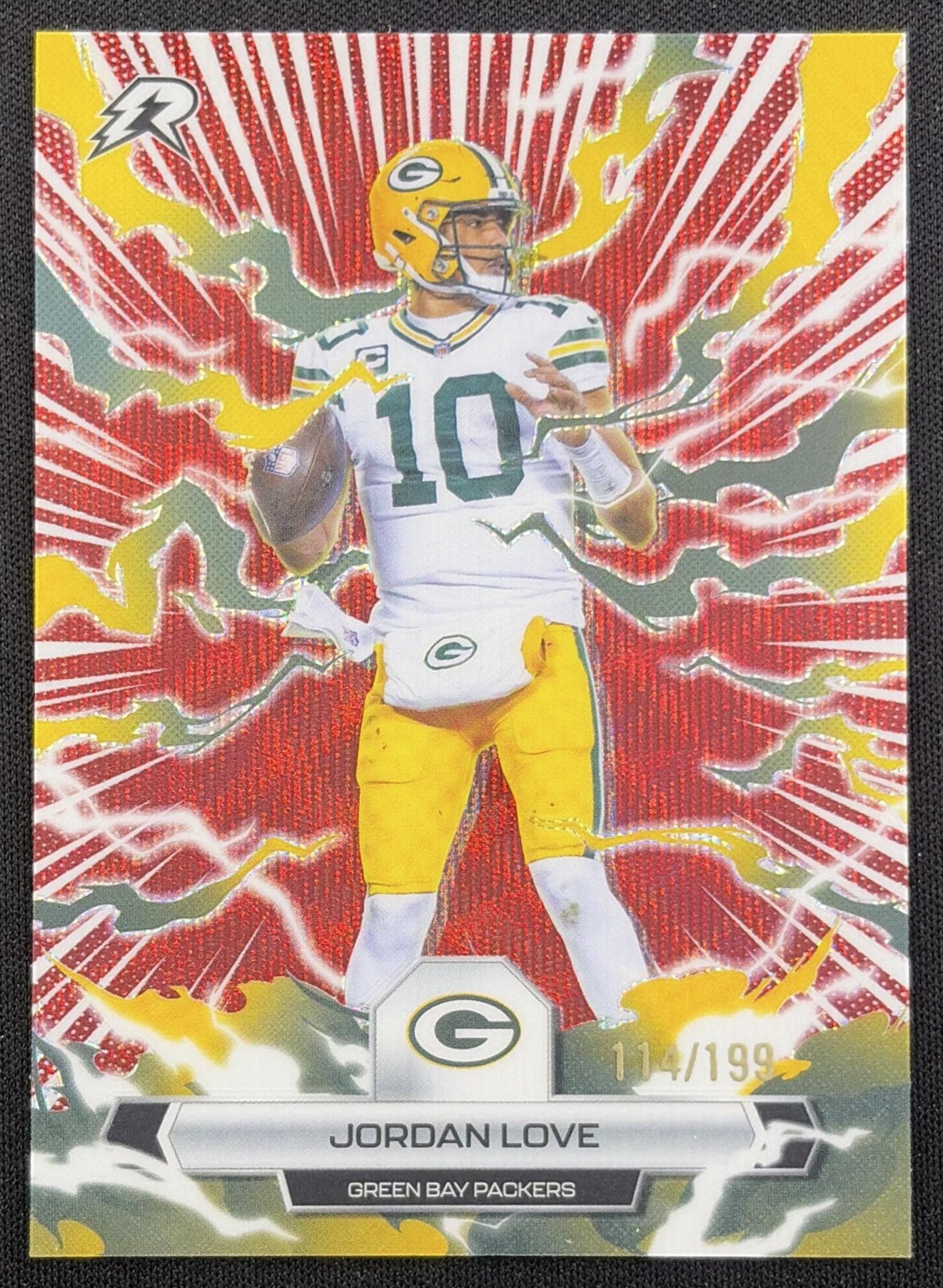 Jordan Love 2025 Topps Resurgence Crimson Surge Refractor /199 Packers Green Bay Packers