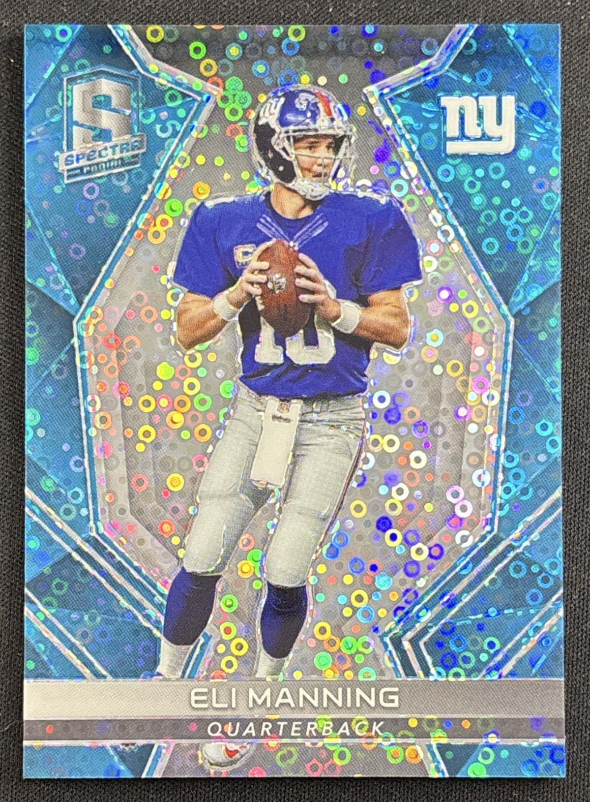 Eli Manning 2017 Panini Spectra Neon Blue /50 Giants
