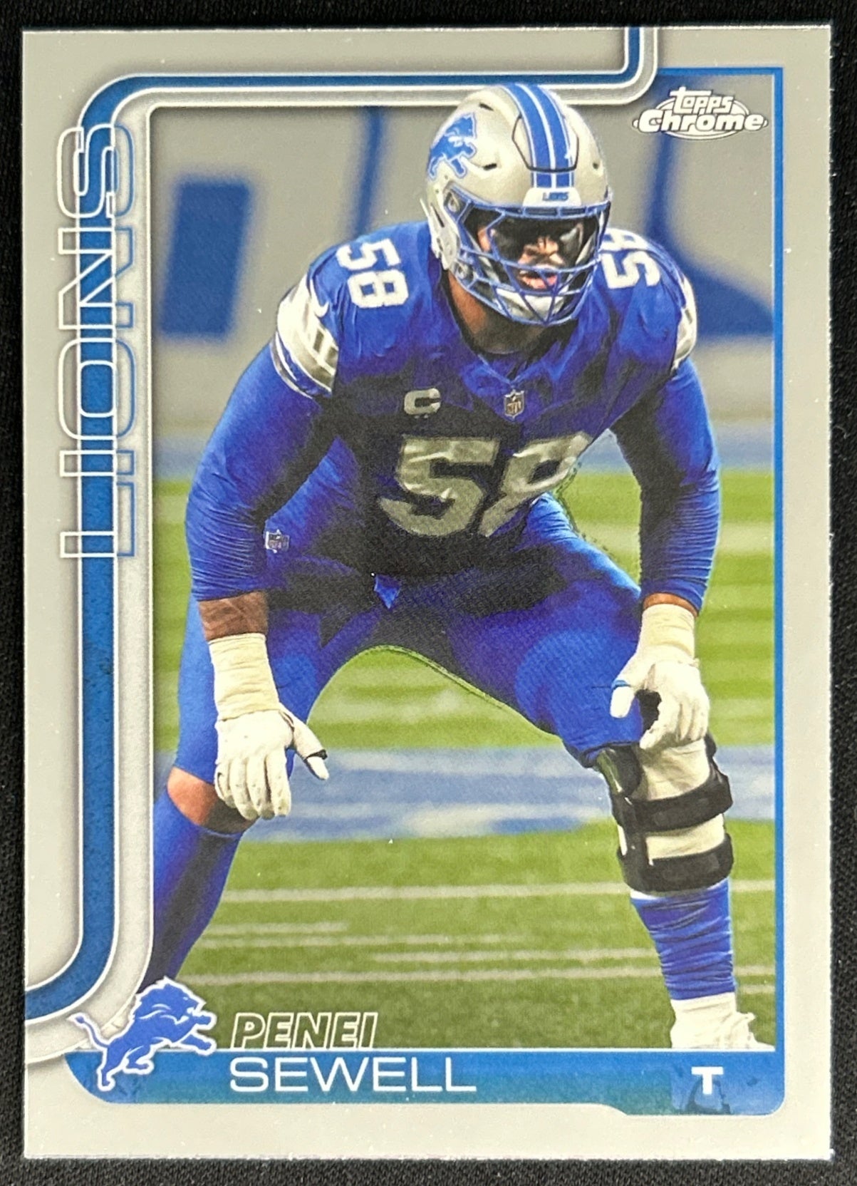 Penei Sewell 2025 Topps Chrome Lions Default Title Sports Trading Cards