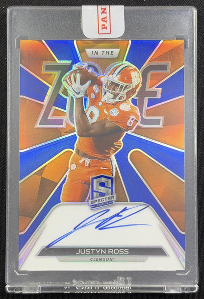 Anthony Brown 2022 Panini Chronicles Draft Picks Spectra In The Zone Signatures Blue /49 Ducks Oregon Ducks