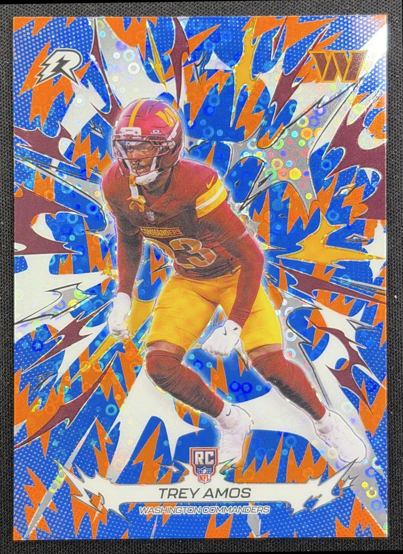 Trey Amos 2025 Topps Resurgence Blue and Orange Spark Refractor Commanders