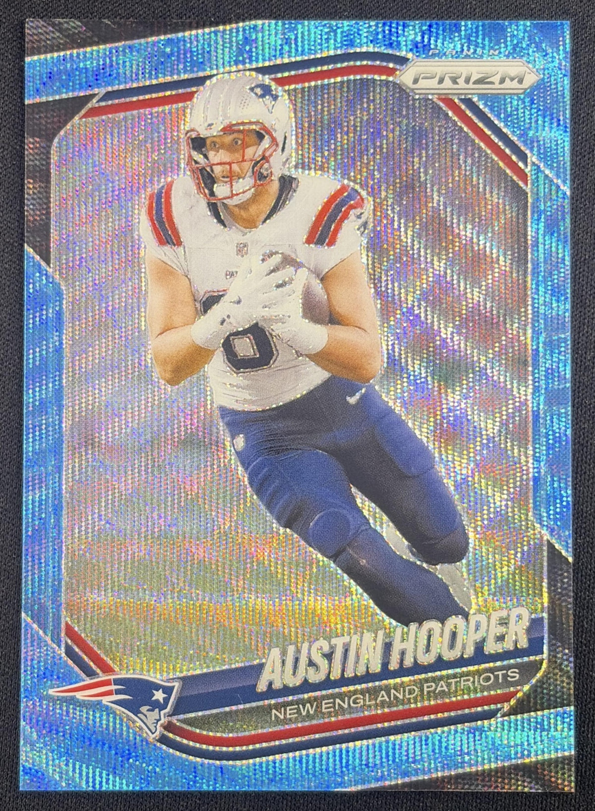 Austin Hooper 2025 Panini Prizm Blue Wave /230 Patriots