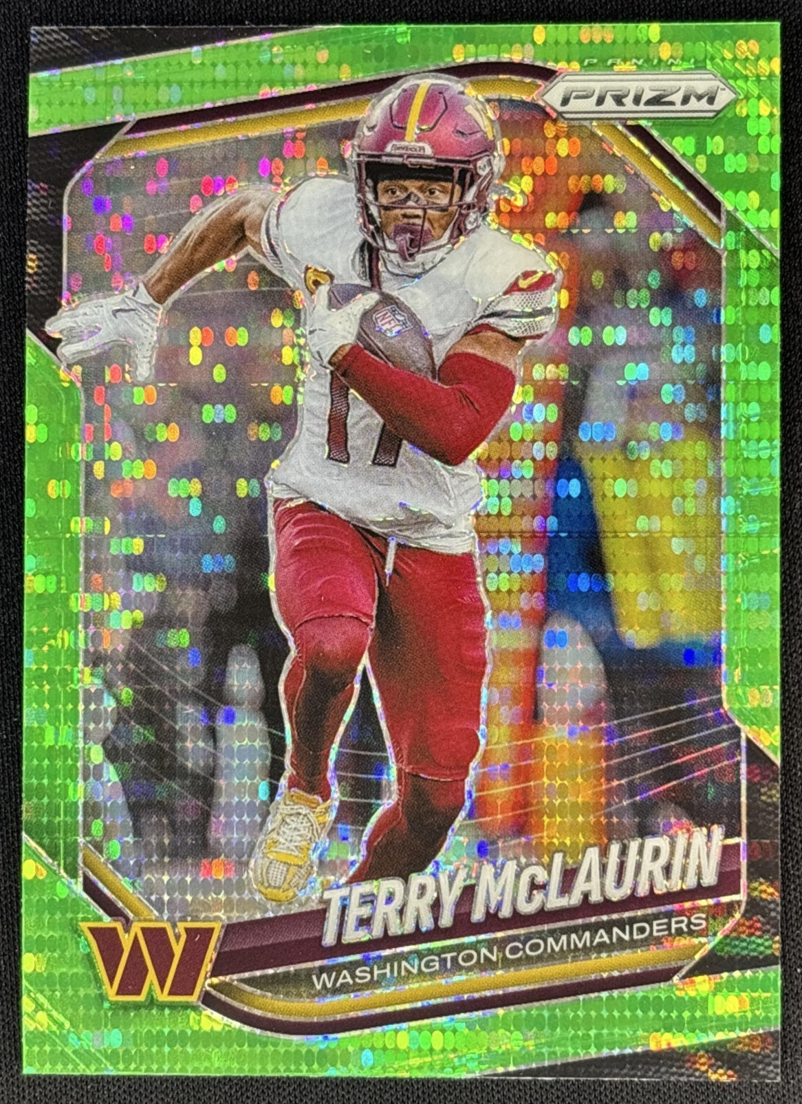 Terry McLaurin 2025 Panini Prizm Neon Green Pulsar Commanders - Washington Commanders