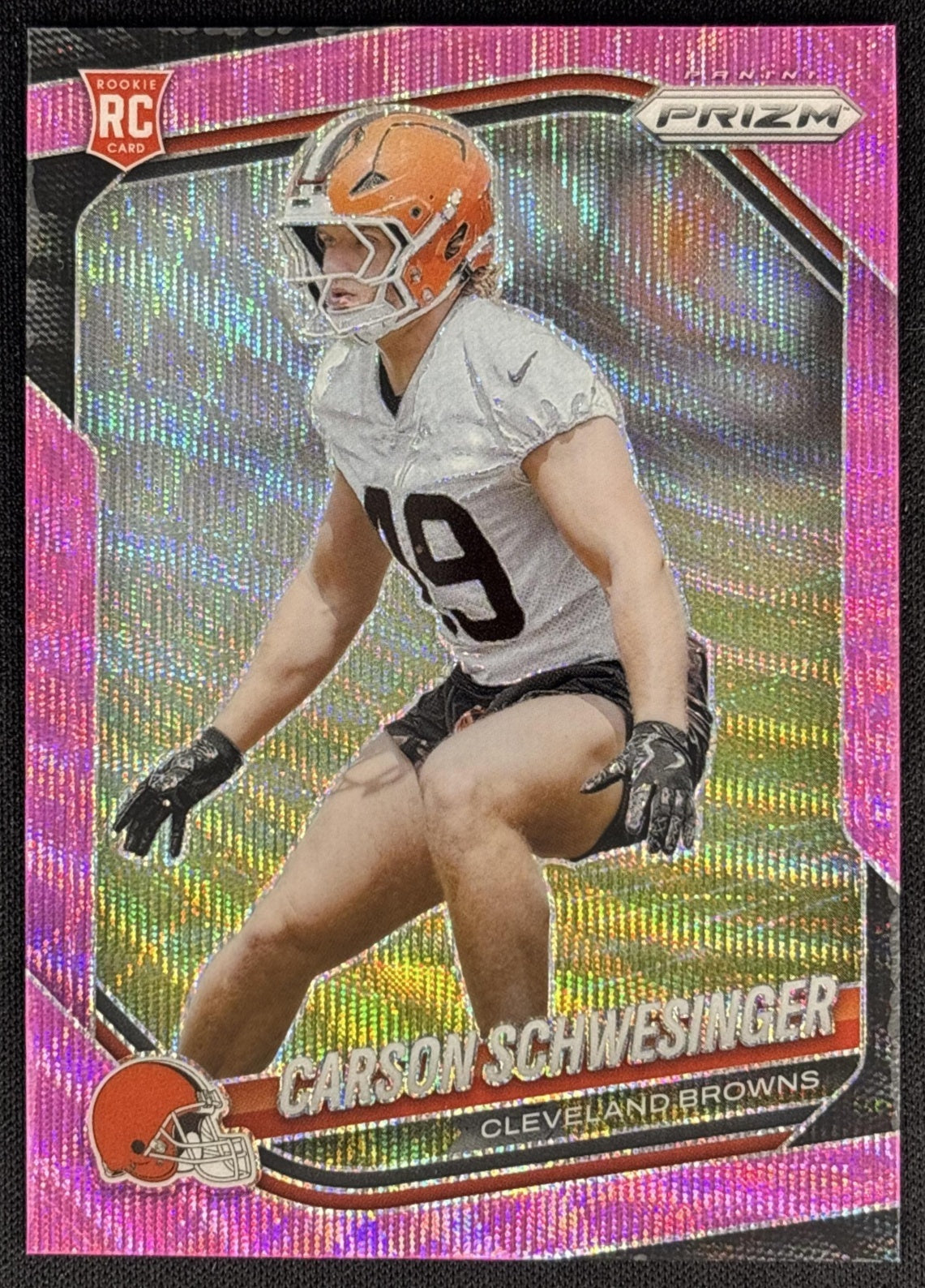 Carson Schwesinger 2025 Panini Prizm Pink Wave Browns Sports Trading Cards