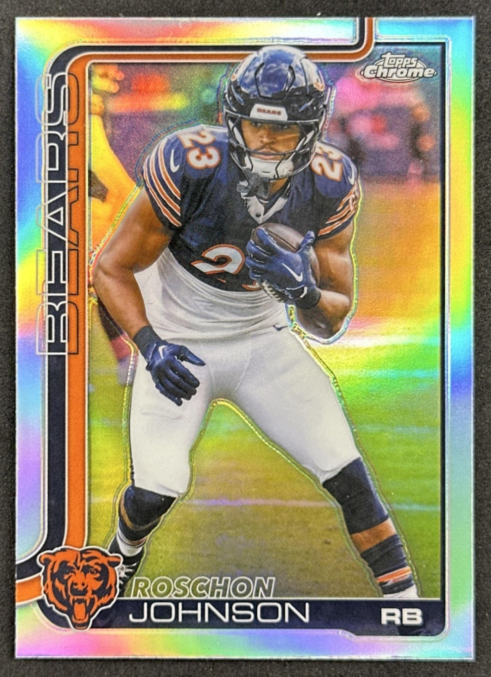 Roschon Johnson 2025 Topps Chrome Refractor Bears