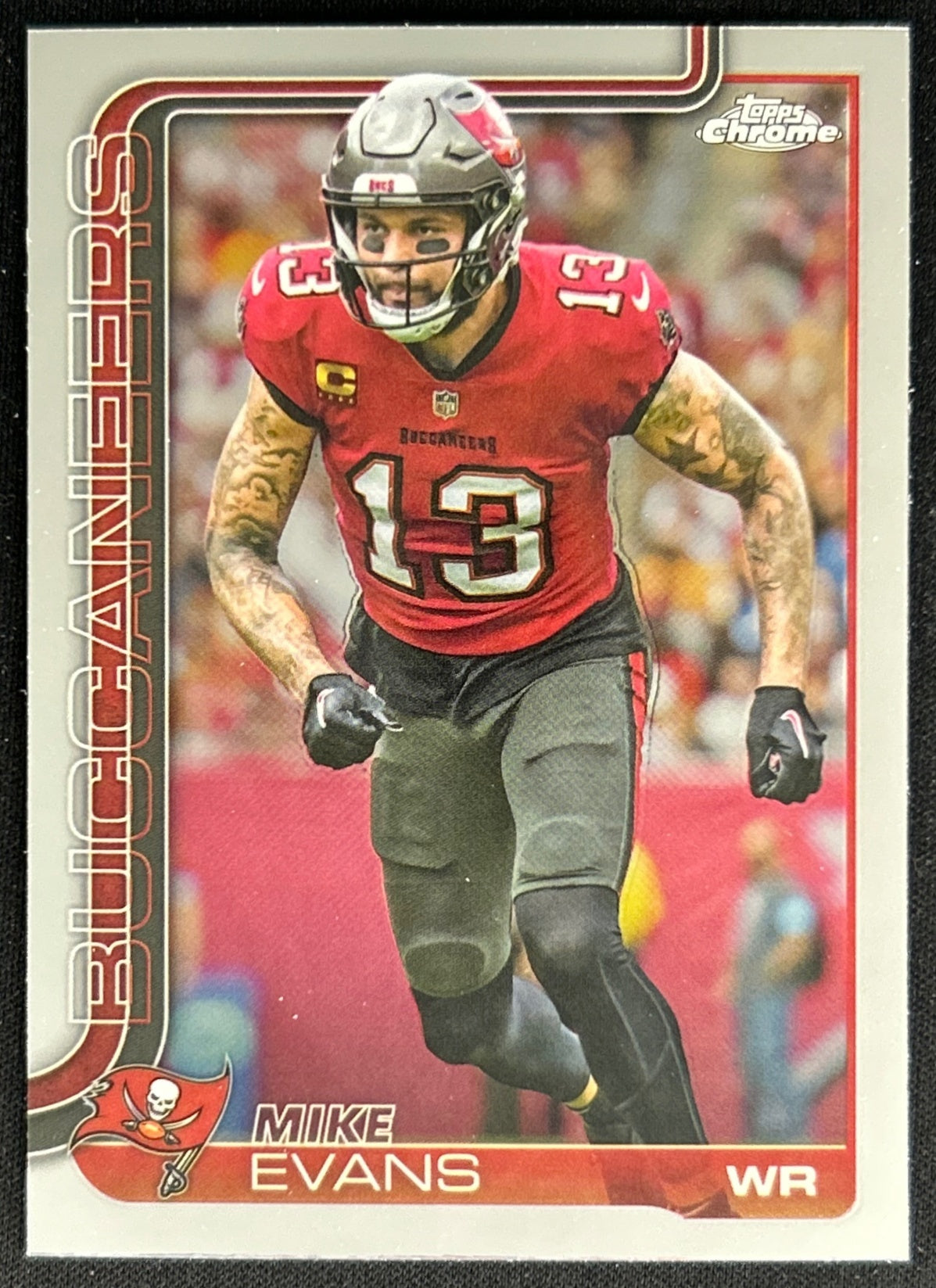 Mike Evans 2025 Topps Chrome Buccaneers Default Title Sports Trading Cards