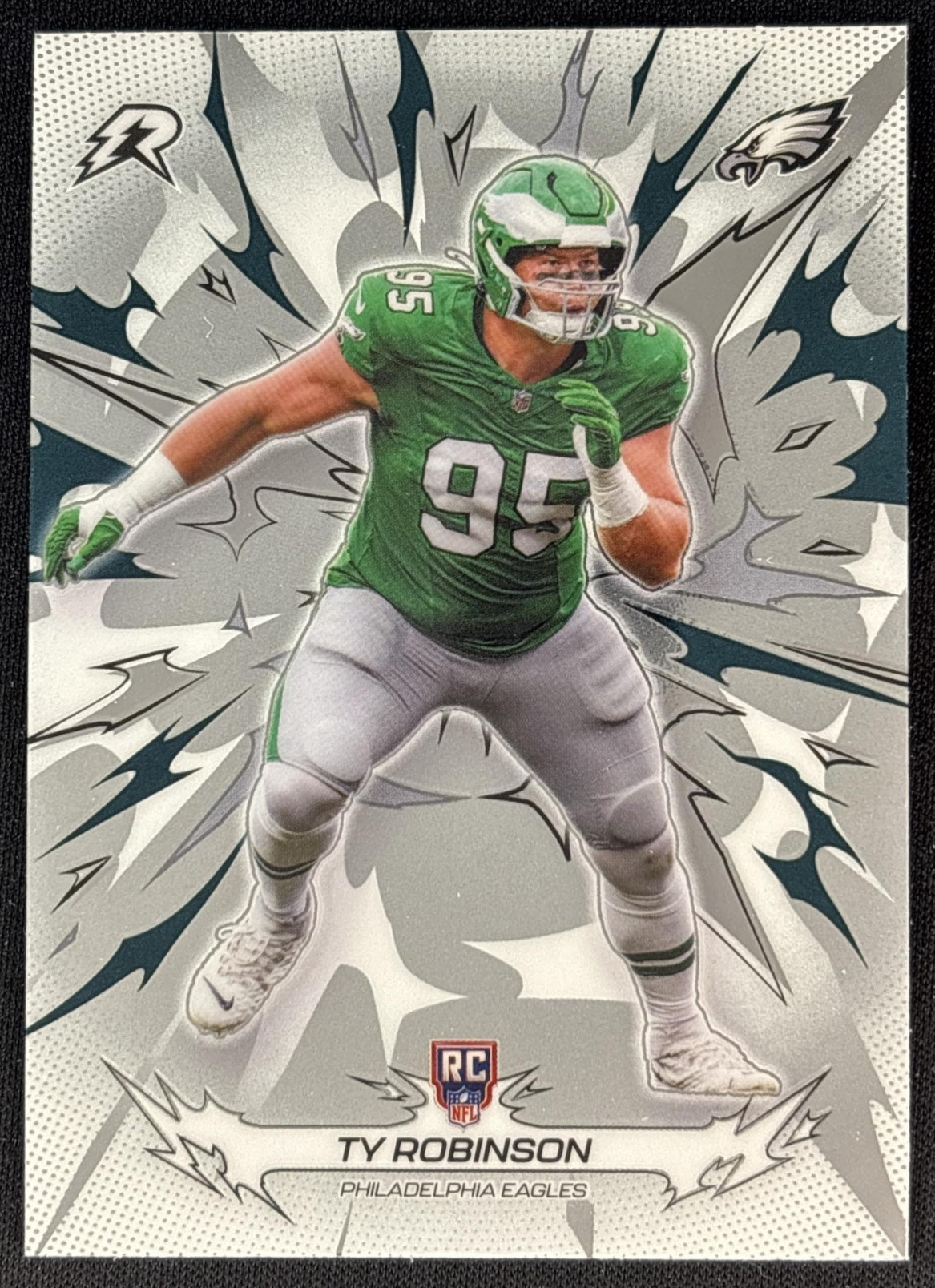 Ty Robinson 2025 Topps Resurgence Eagles Sports Trading Cards