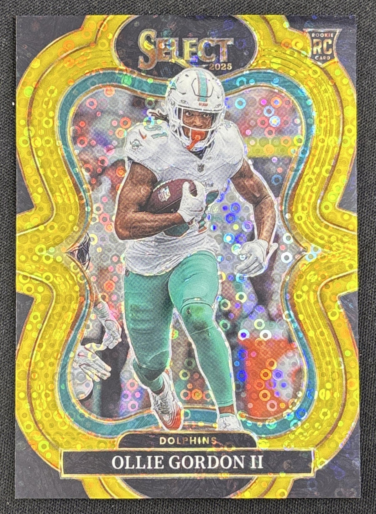 Ollie Gordon II 2025 Panini Select Suite Level Gold Disco Prizm /10 Dolphins