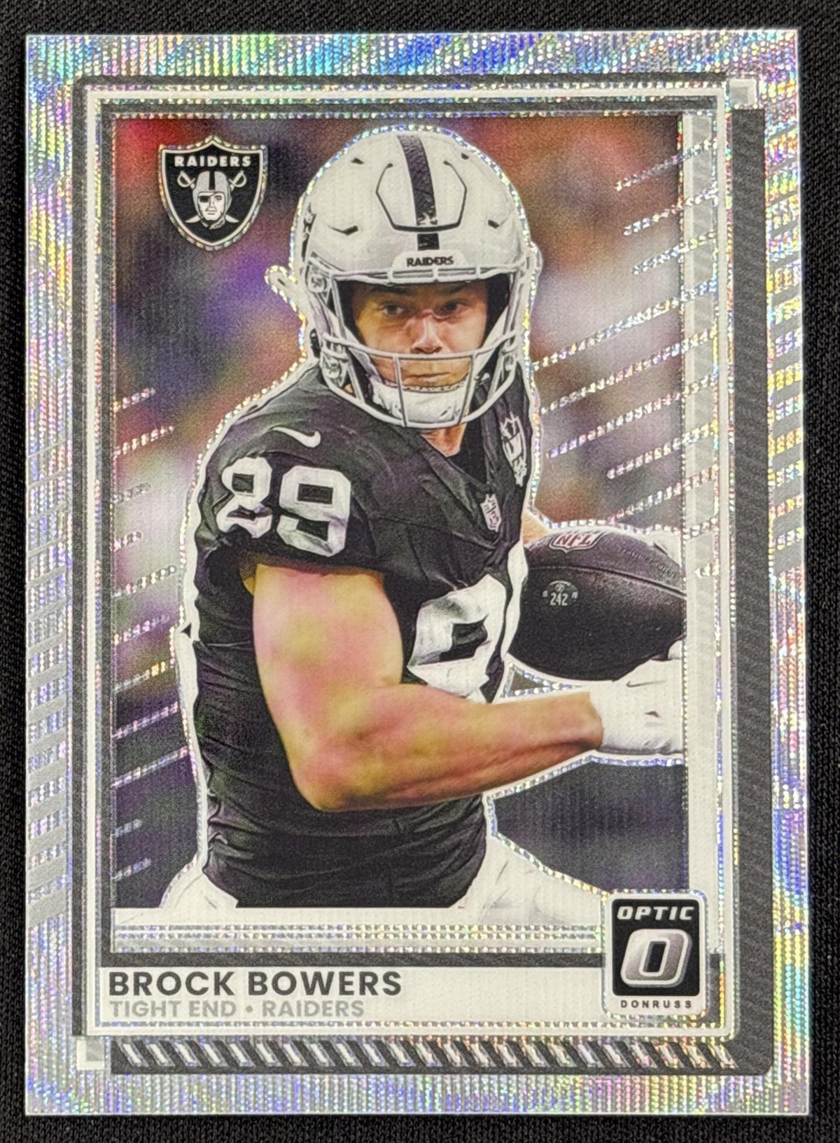 Brock Bowers 2025 Panini Donruss Optic Wave Prizm /300 Raiders