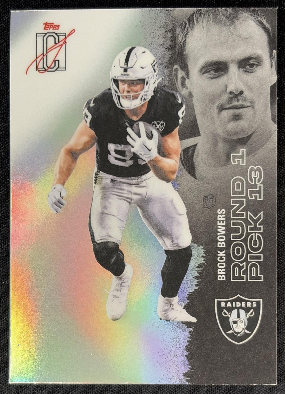 Brock Bowers 2025 Topps Signature Class Chrome Veteran White Refractor Raiders front