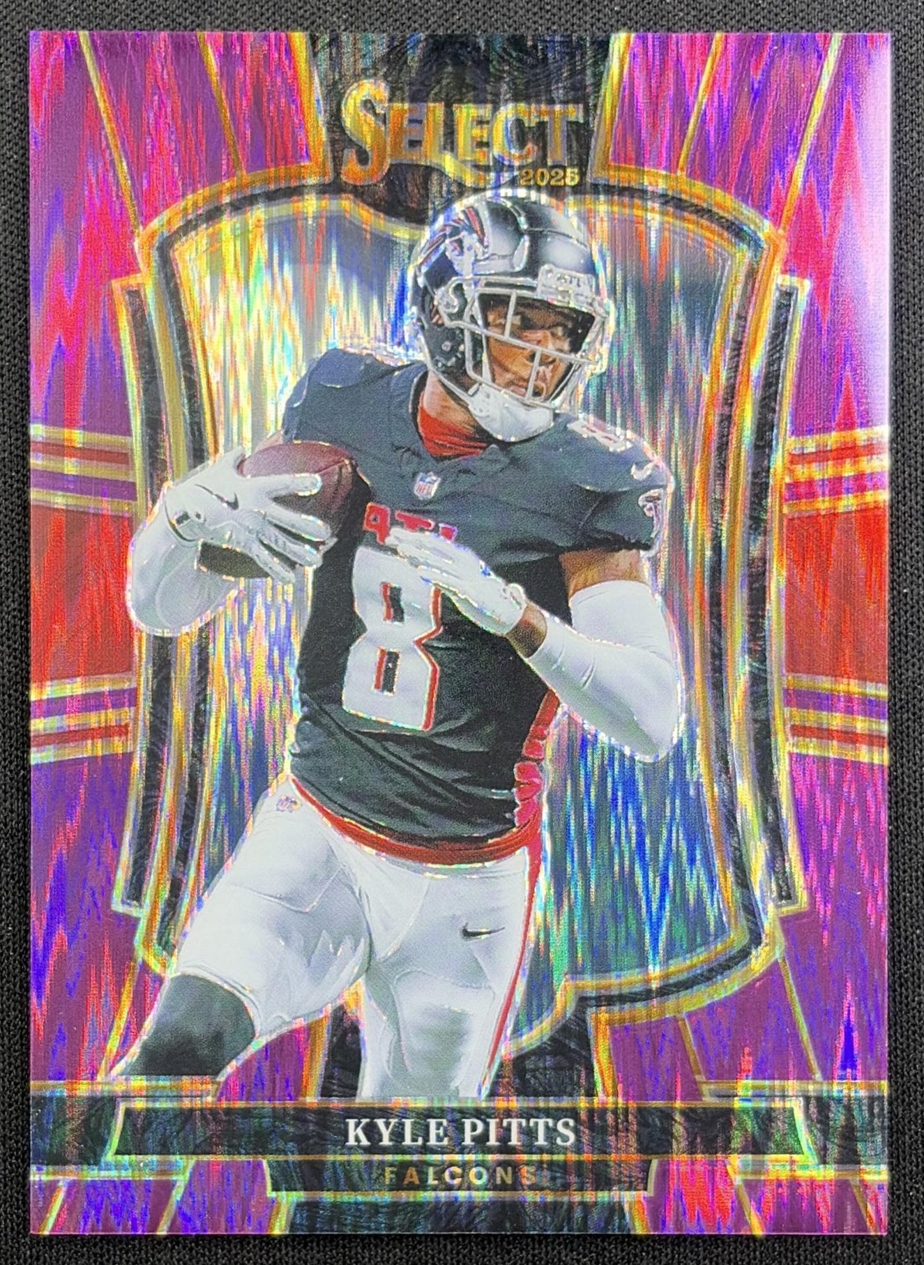 Kyle Pitts 2025 Panini Select Premier Level Purple Prizm Shock /699 Falcons