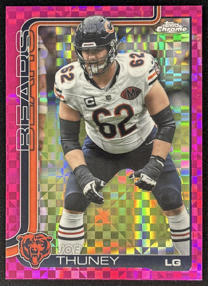 Joe Thuney 2025 Topps Chrome Hot Pink X-Fractor Bears front