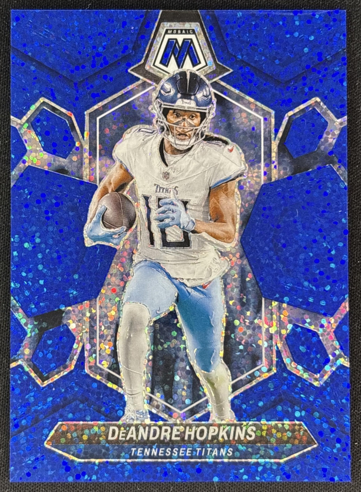 DeAndre Hopkins 2024 Panini Mosaic Blue Sparkle Prizm /96 Titans