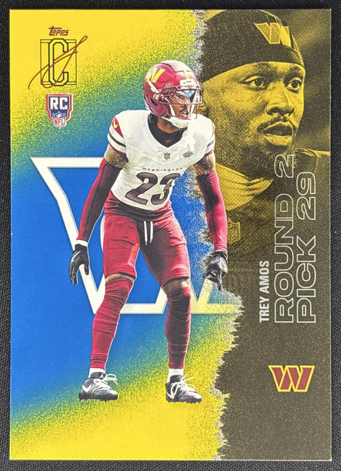 Trey Amos 2025 Topps Signature Class Rookie Blue & Yellow Foil Commanders - Front