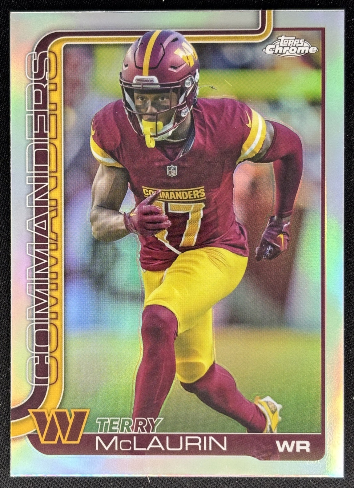 Terry McLaurin 2025 Topps Chrome Refractor Commanders Sports Trading Cards