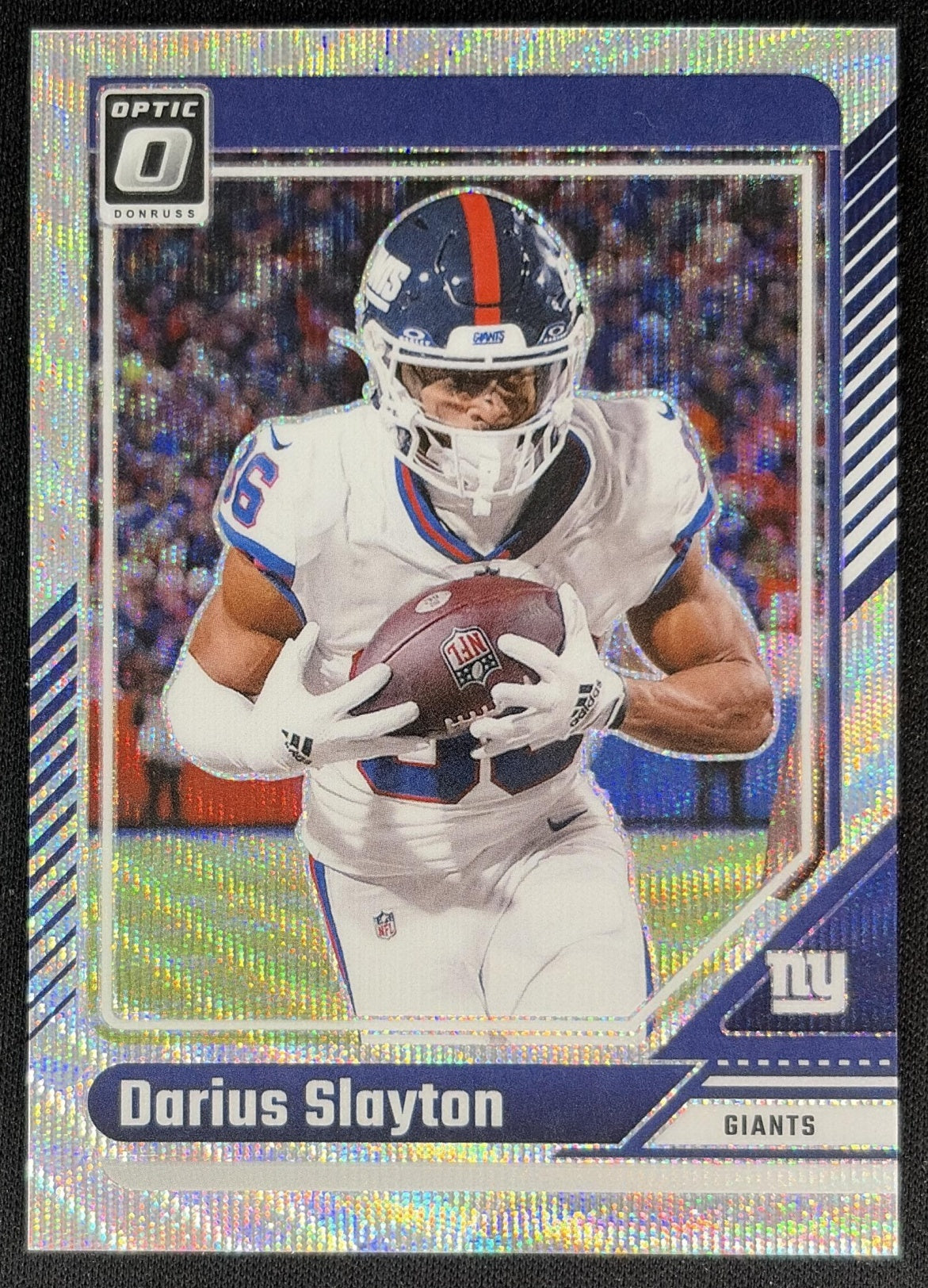 Darius Slayton 2024 Panini Donruss Optic Wave /300 Giants