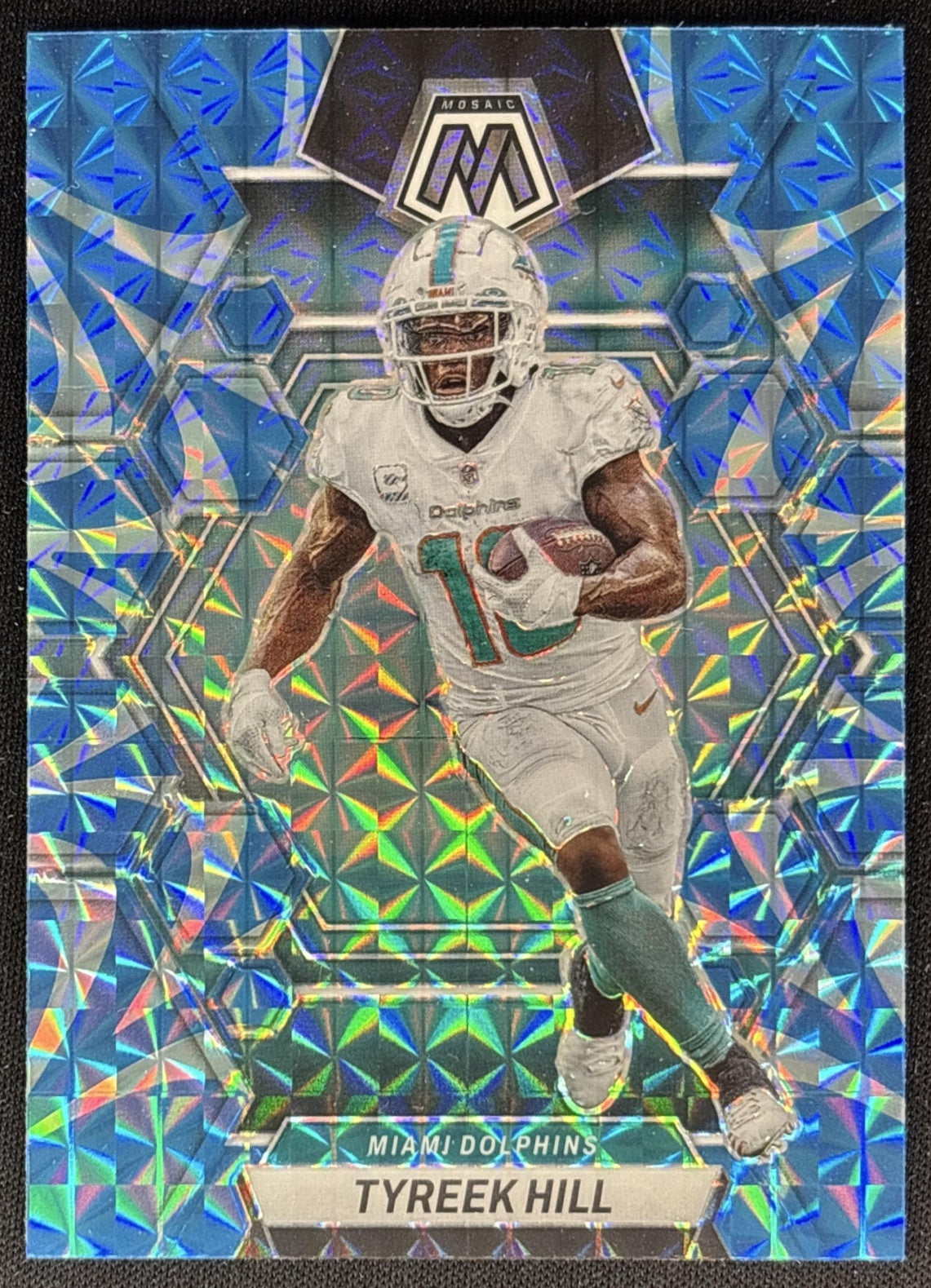 Tyreek Hill 2023 Panini Mosaic Reactive Blue Mosaic Dolphins Sports Trading Cards