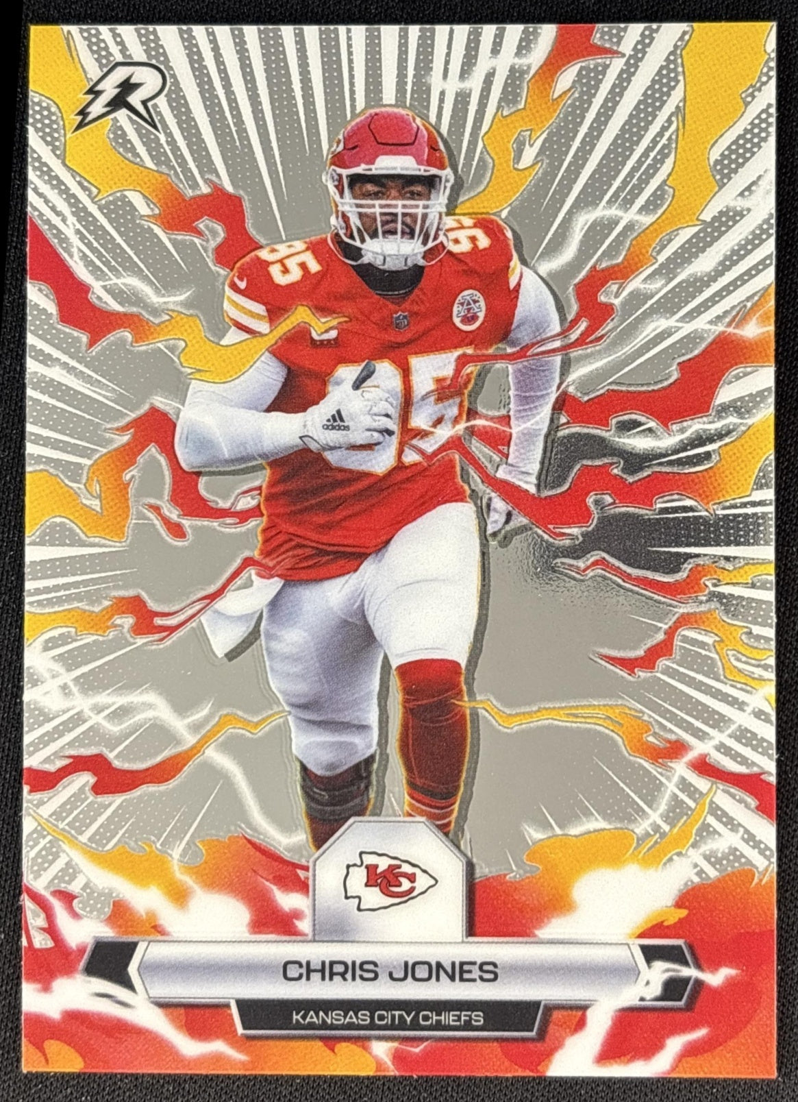 Chris Jones 2025 Topps Resurgence Chiefs Kansas City Chiefs front